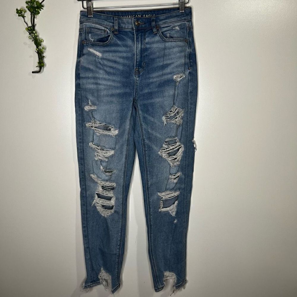 American Eagle Womens Denim Jeans Distressed Mom Jean Blue Wash Sz 4